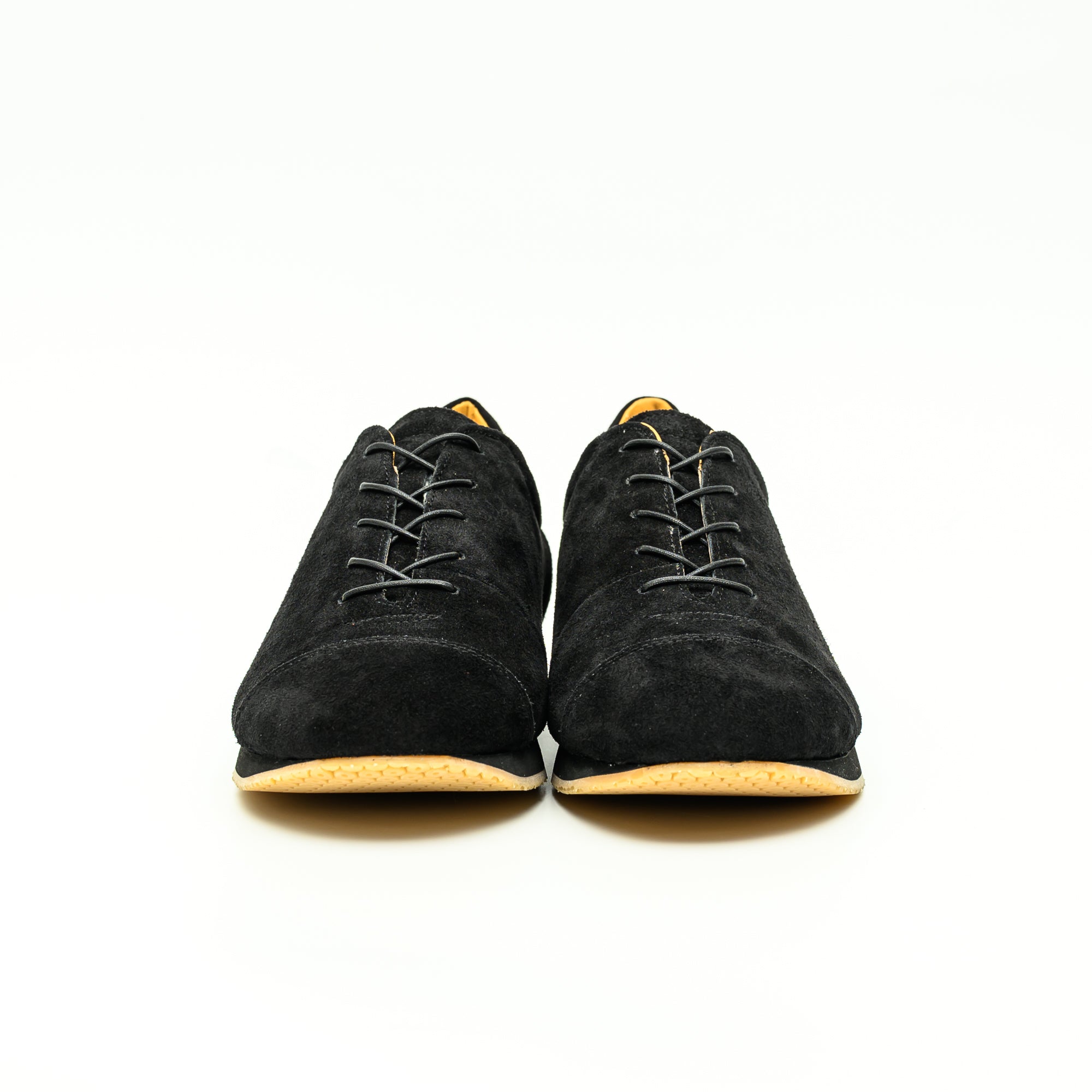 Bobbed black