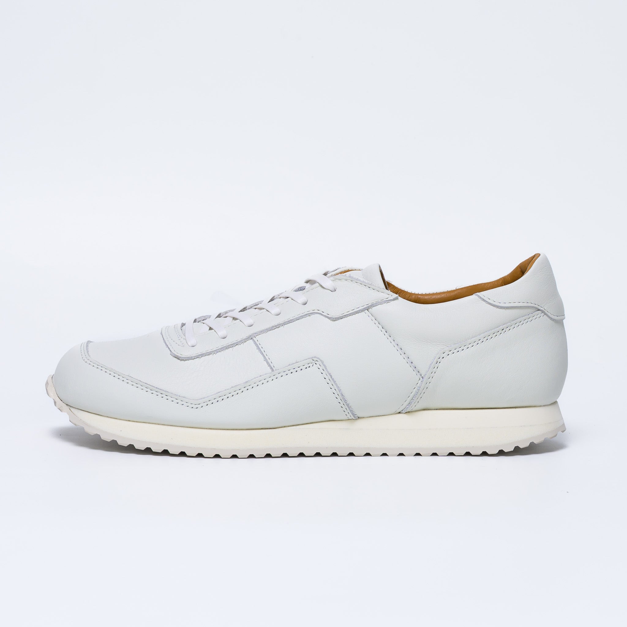 SHV3 スムース ホワイト