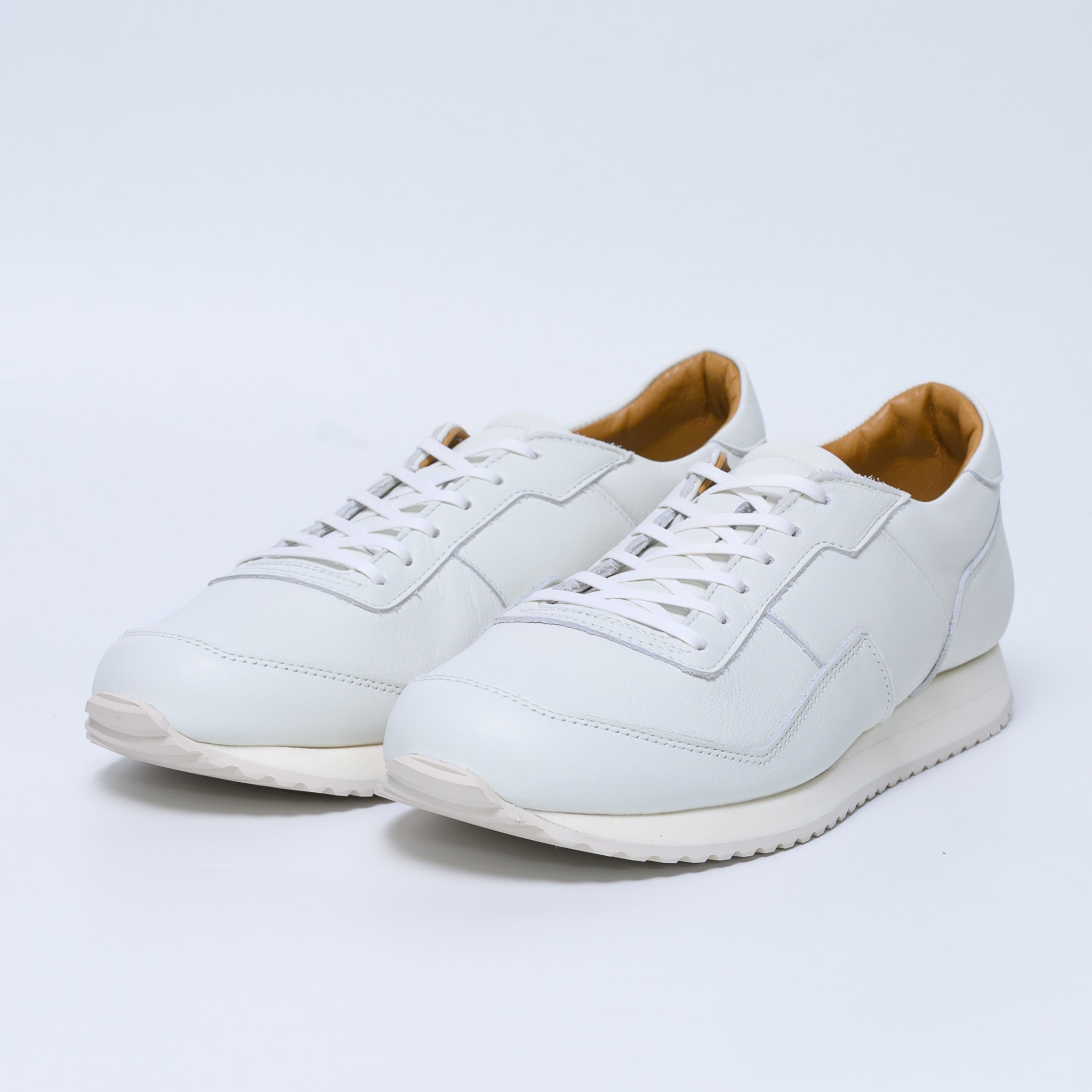 SHV3 スムース ホワイト