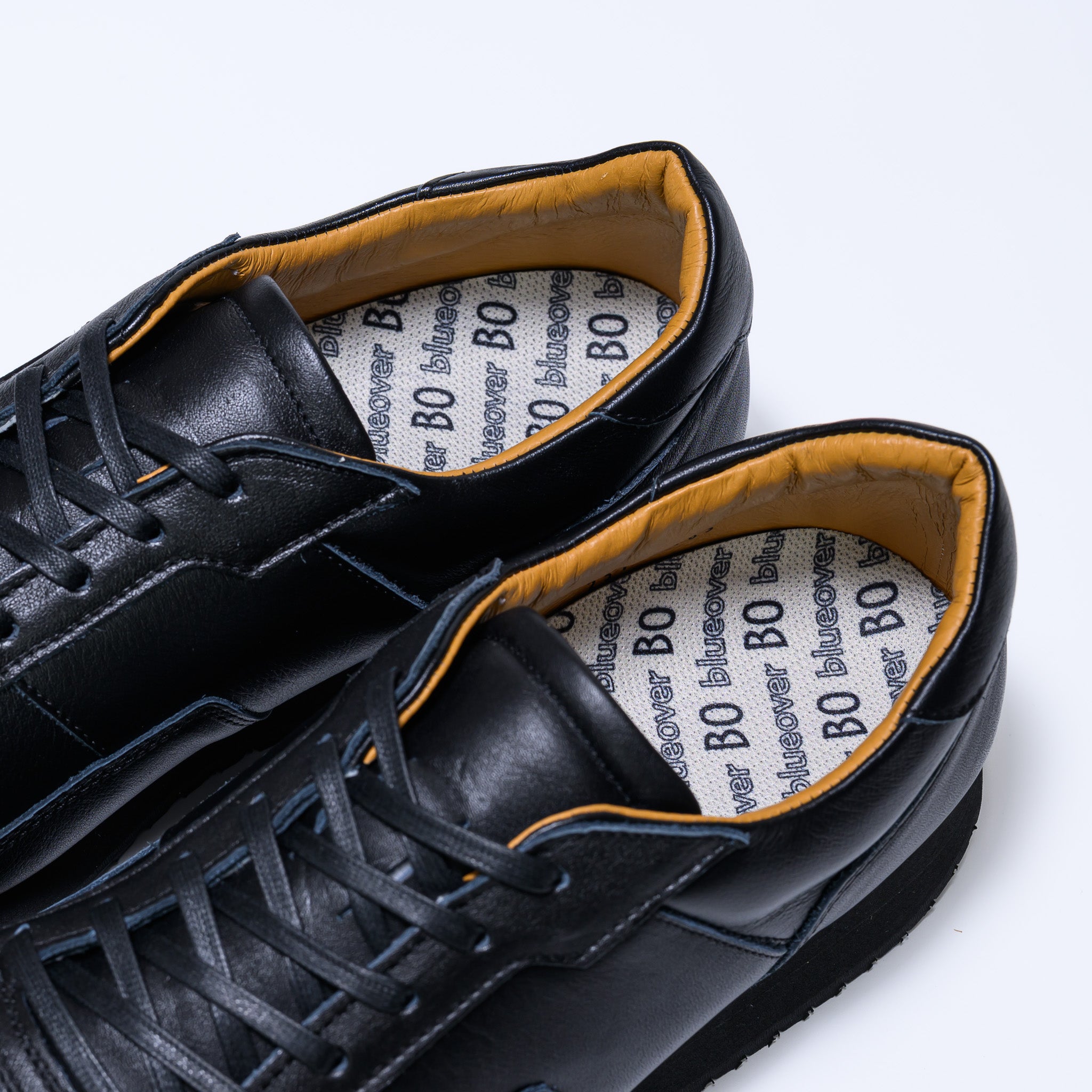 SHV3 スムース ブラック