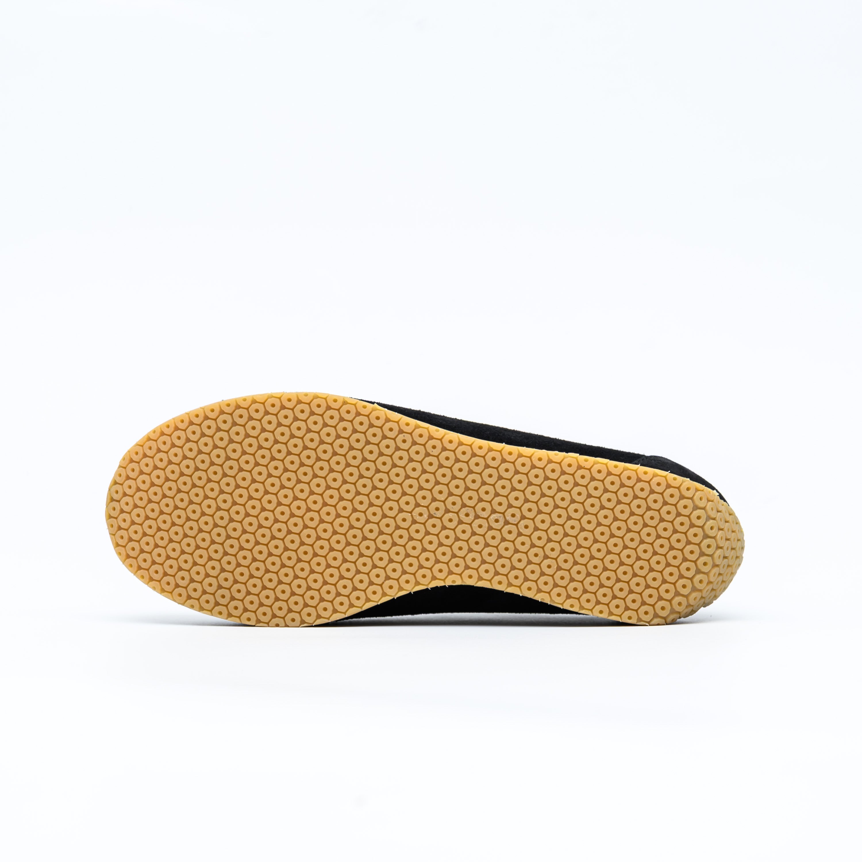 Bobbed black