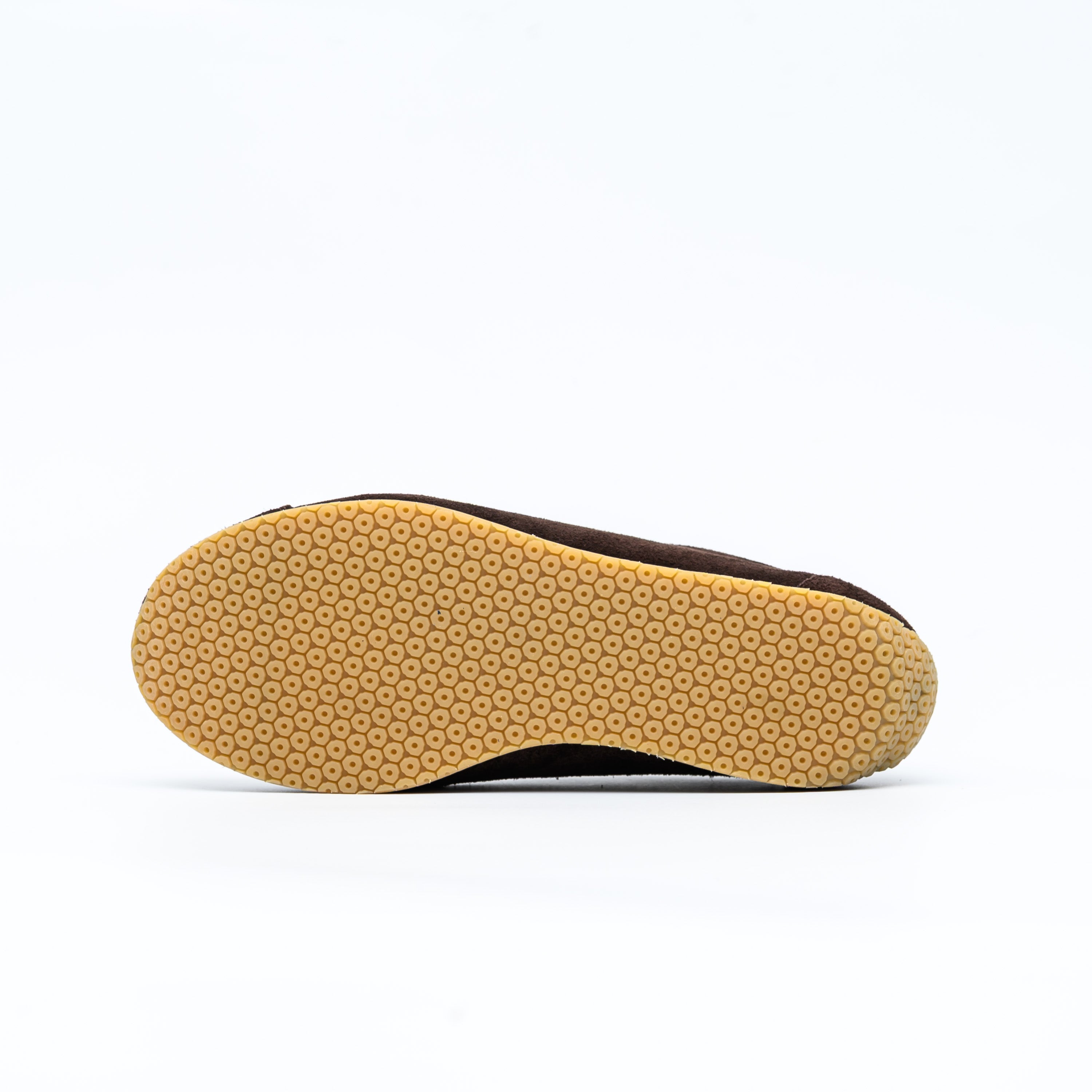Bobbed black