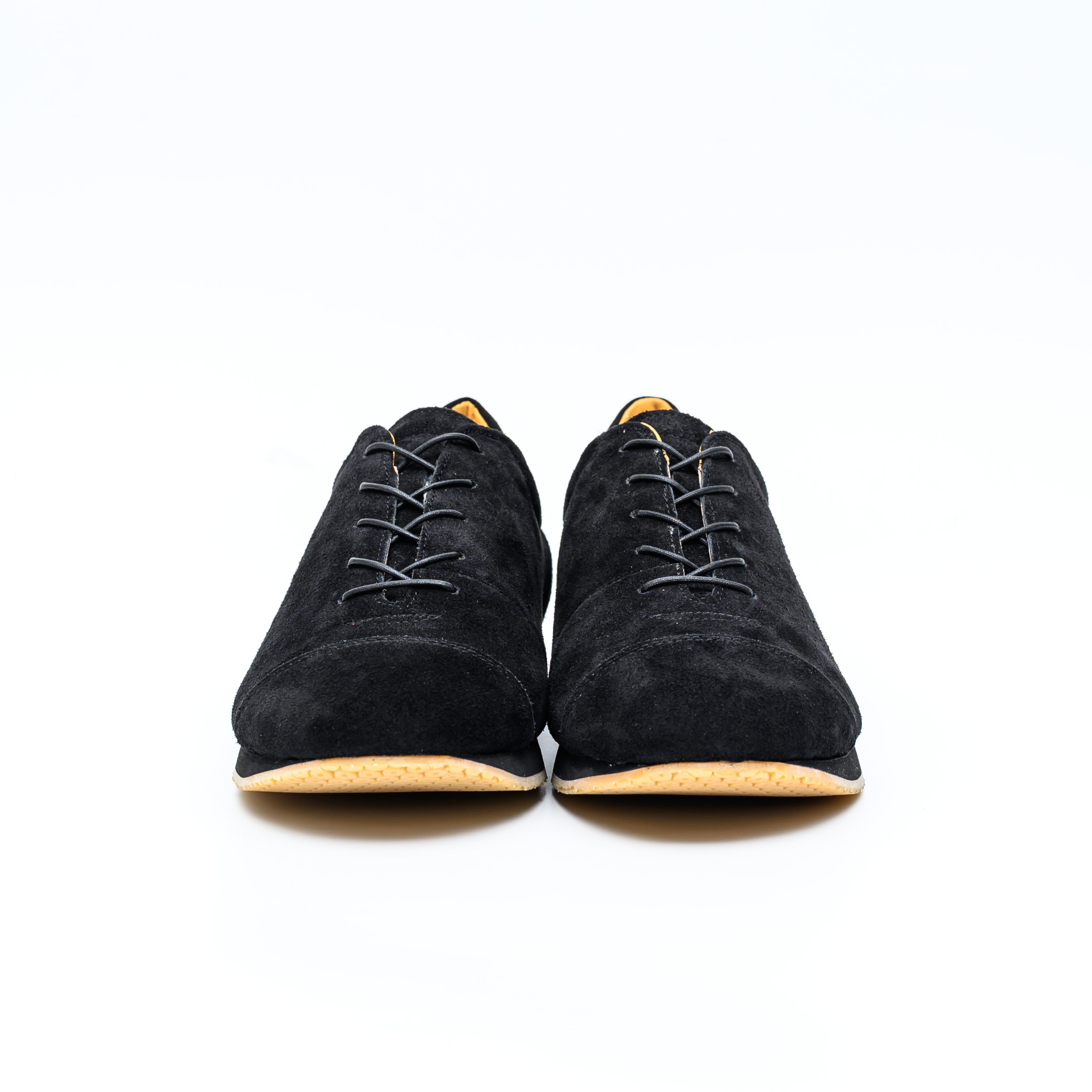 Bobbed black
