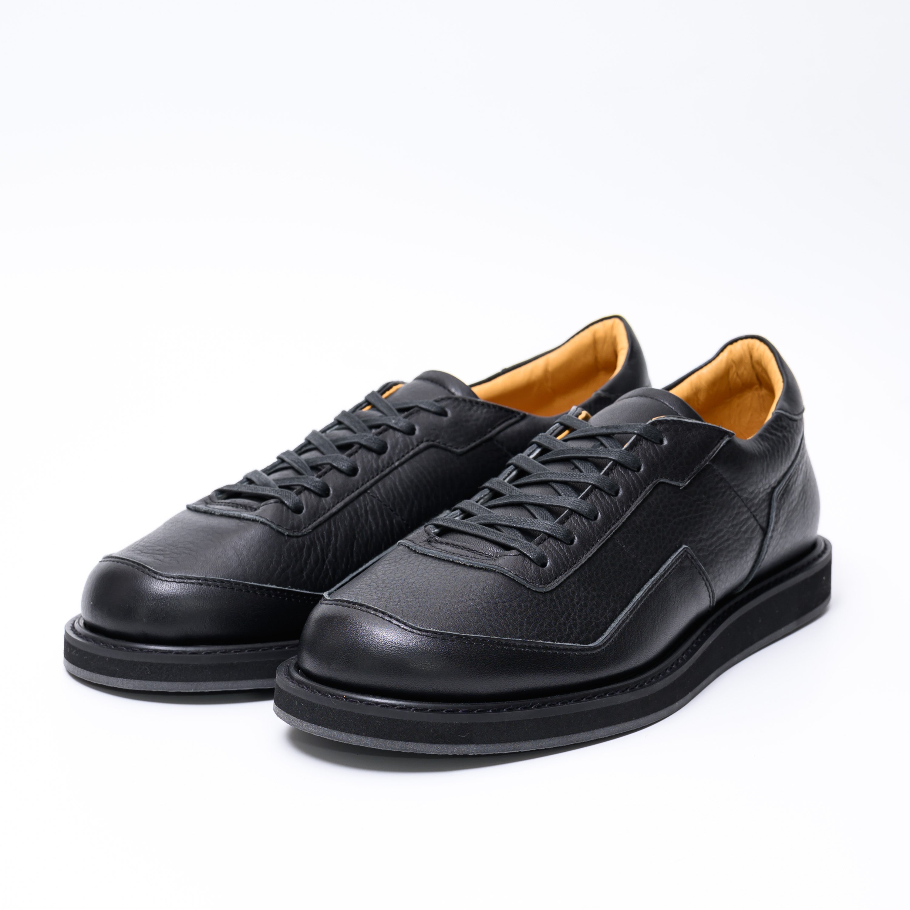 青いジーンズに合う[サンローラン]ラバーソールレザースニーカー SHV3 MC-ブラック-ソール交換可能な幅広レトロランニング