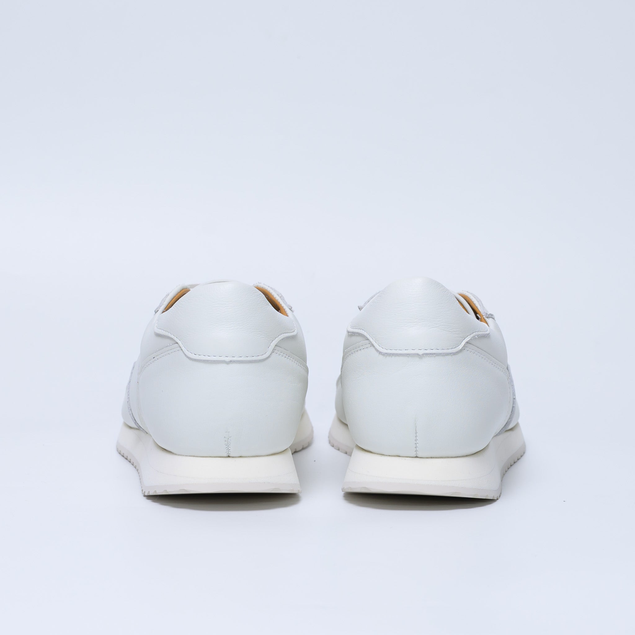 SHV3 スムース ホワイト